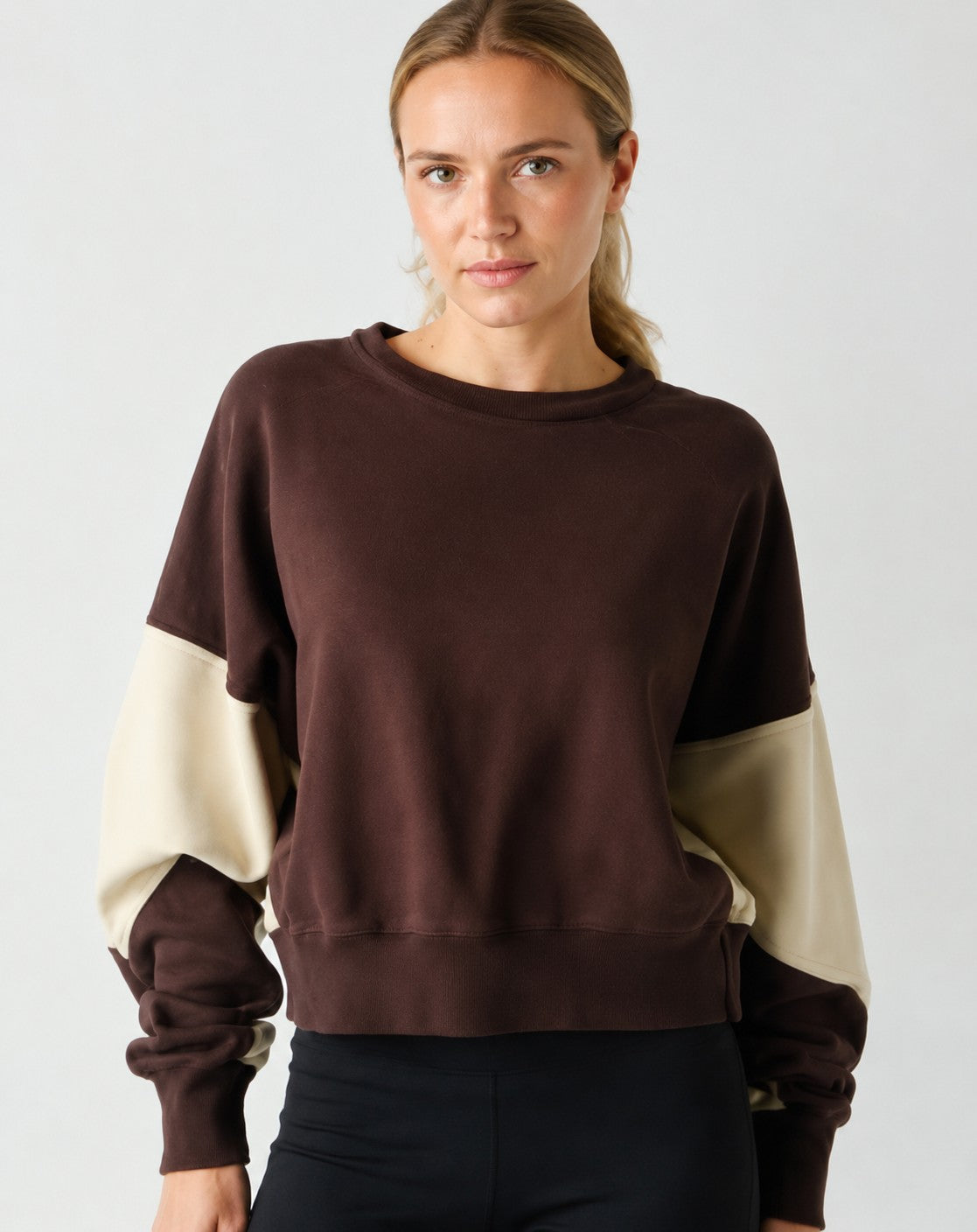 The Sunday sweatshirt in Cocoa and Bone