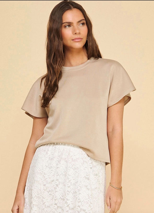 The Maine top in Taupe