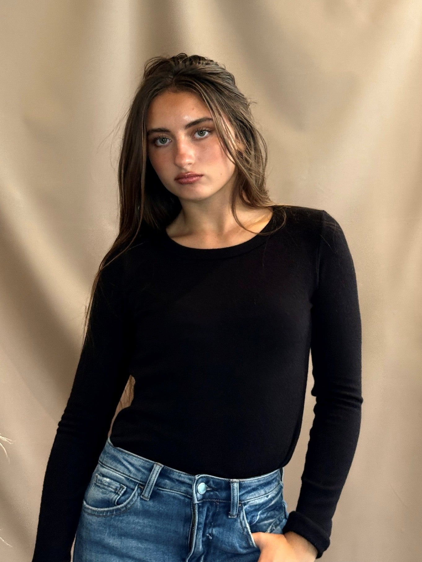 Rhode Top in Black