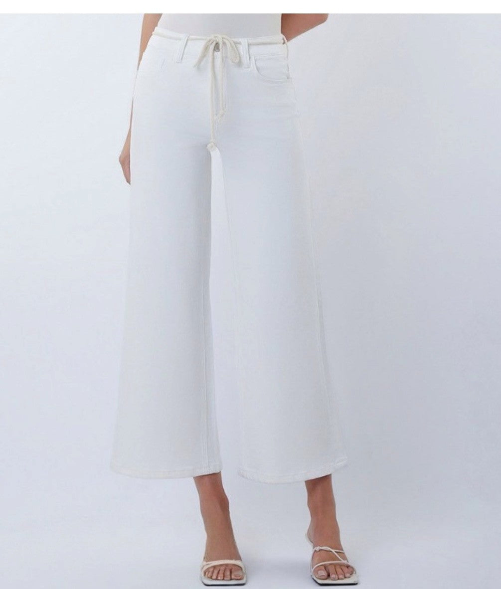 Olivia wide leg in white